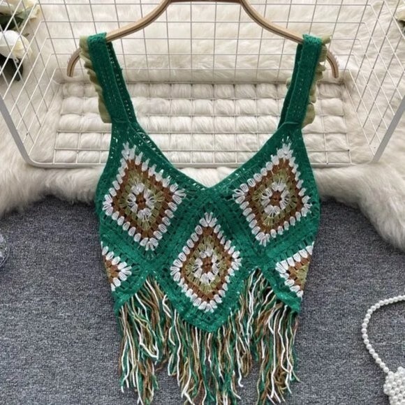 Tops - Bohemian Beach Knit Camis Smock Tassel Women's Short Top Fashion Sleeveless